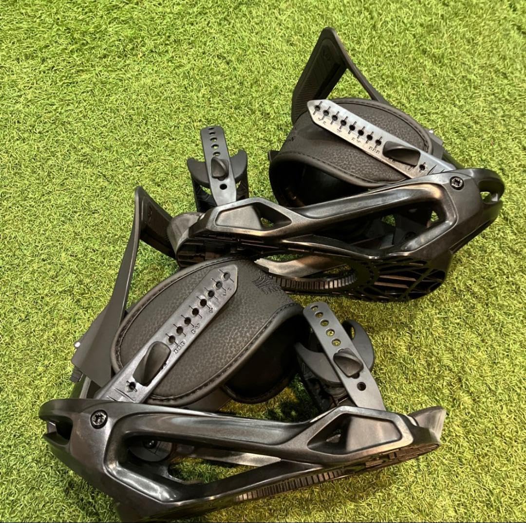 新品　未使用　サロモン　PACT 22-23 L41776300（Black） サロモン PACT 22-23 L41776300（Black） PACT Fijaciones de